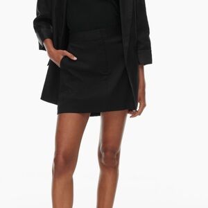 NWT Aritzia Babaton color black Ledger Linen Skirt